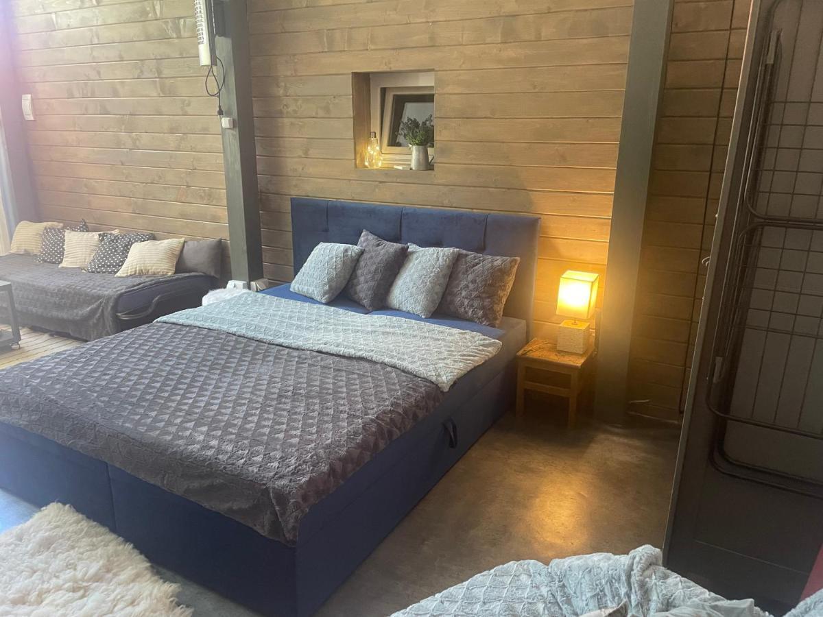 Monpe Apartmanik S Atmosferou Komárno Zewnętrze zdjęcie