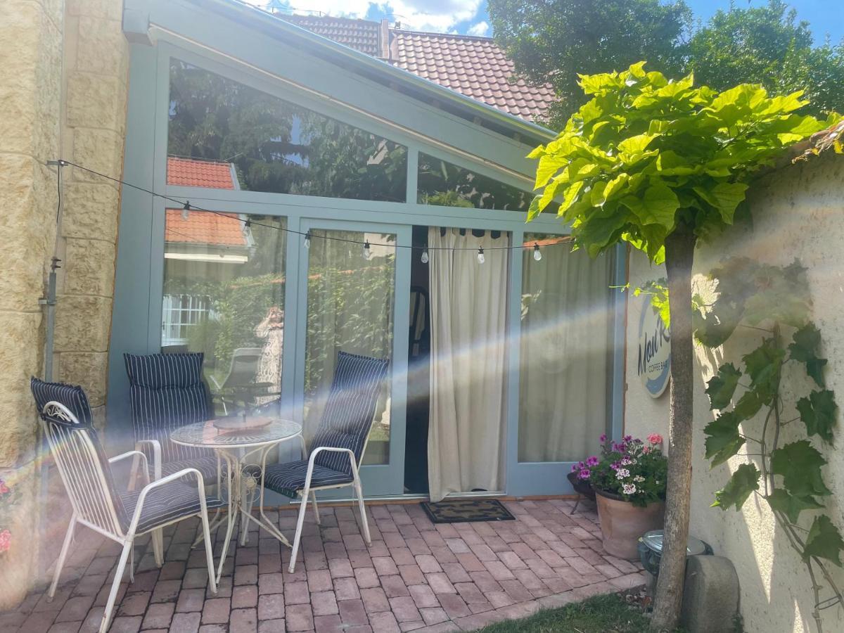 Monpe Apartmanik S Atmosferou Komárno Zewnętrze zdjęcie