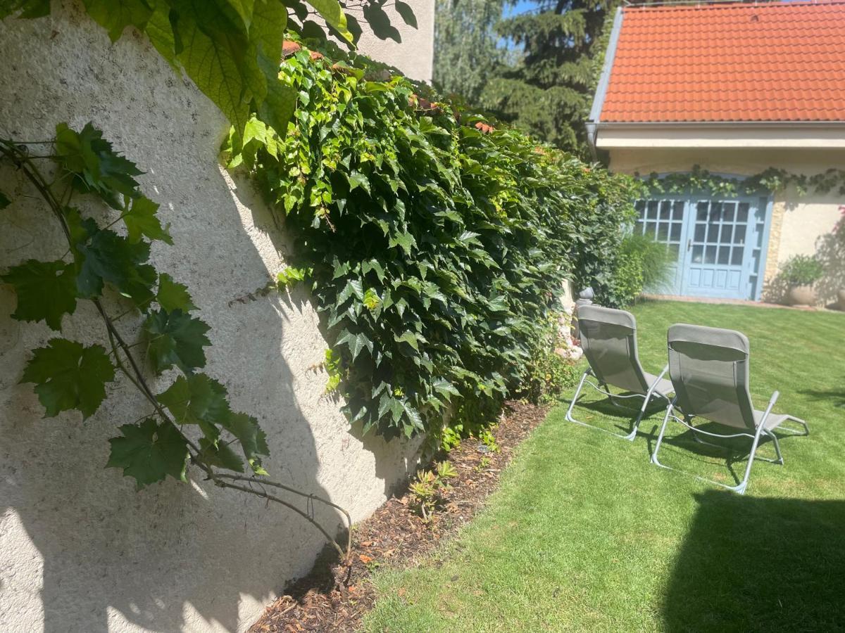 Monpe Apartmanik S Atmosferou Komárno Zewnętrze zdjęcie