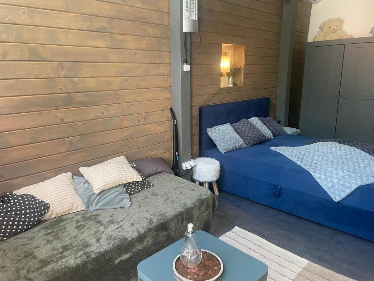 Monpe Apartmanik S Atmosferou Komárno Zewnętrze zdjęcie